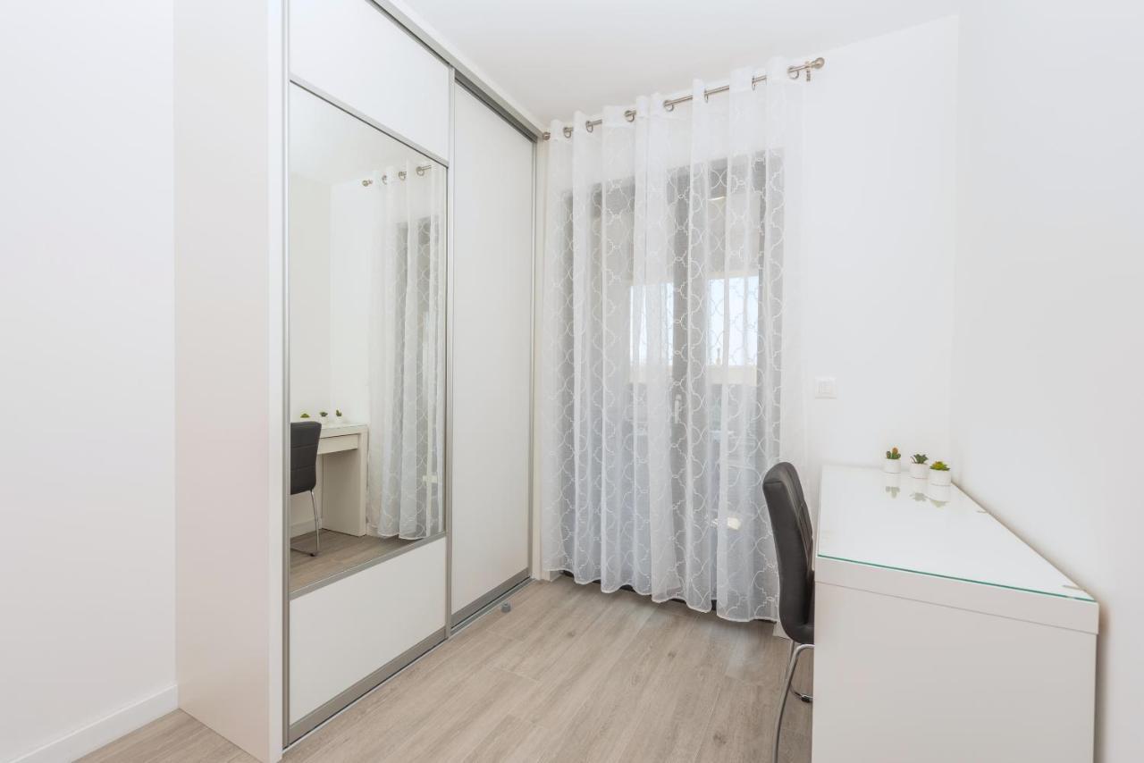 Apartment Ema Makarska Esterno foto
