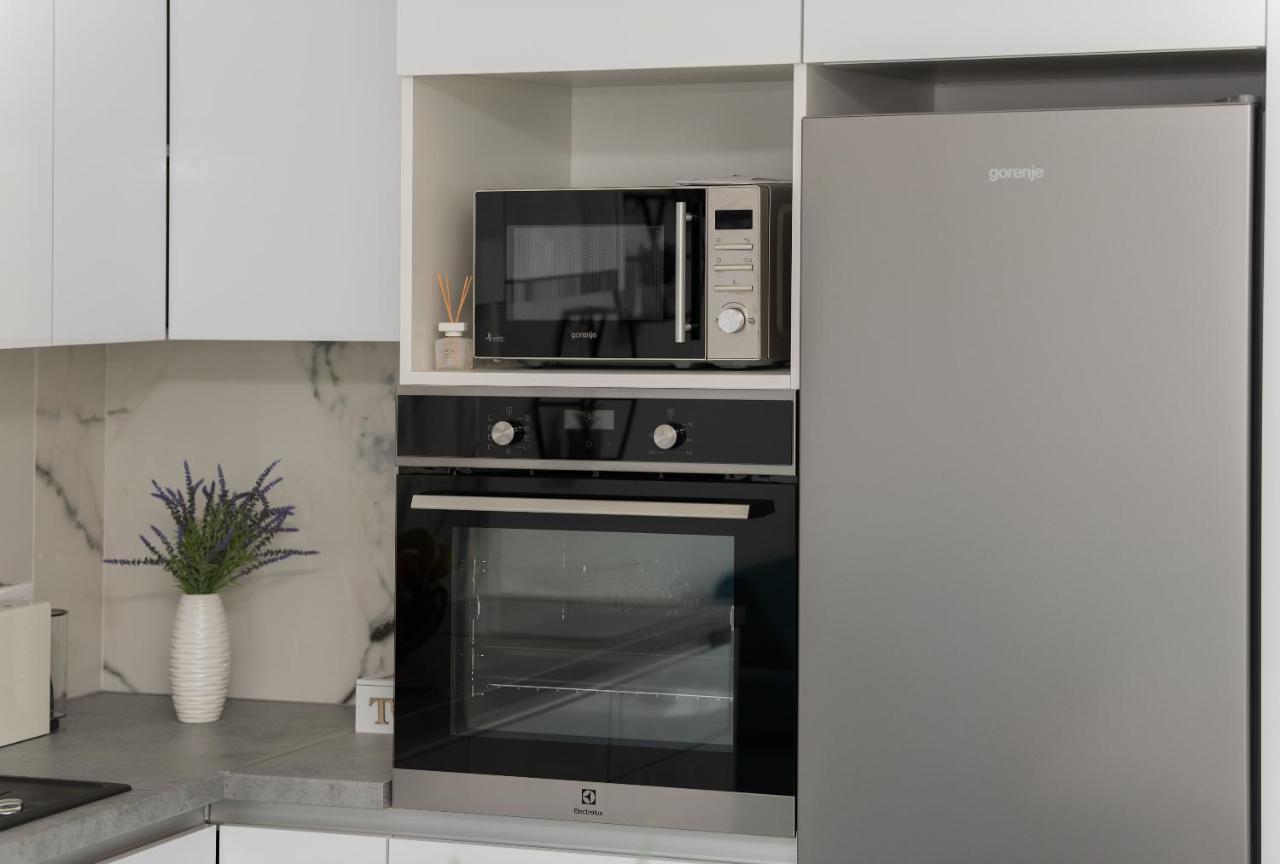Apartment Ema Makarska Esterno foto