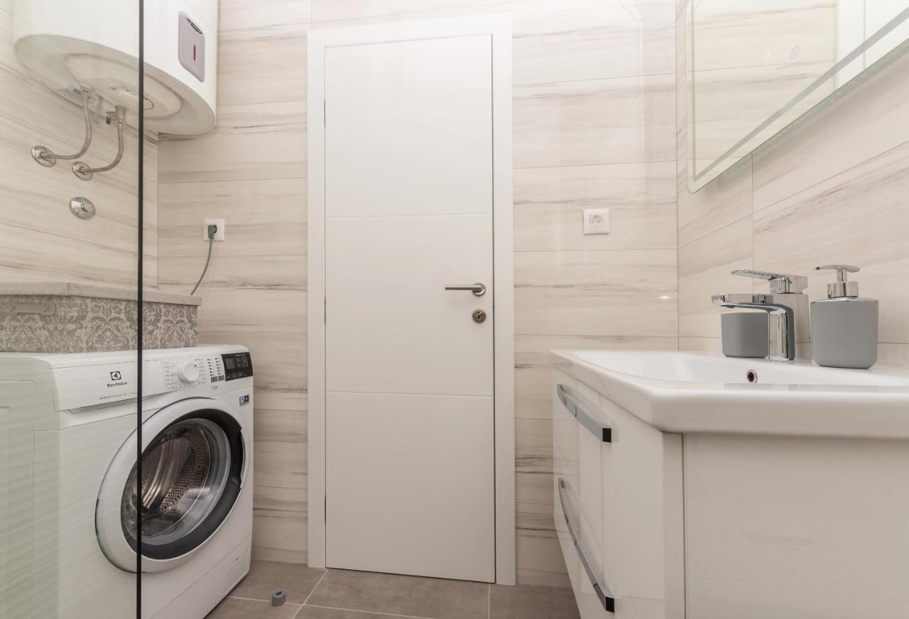Apartment Ema Makarska Esterno foto